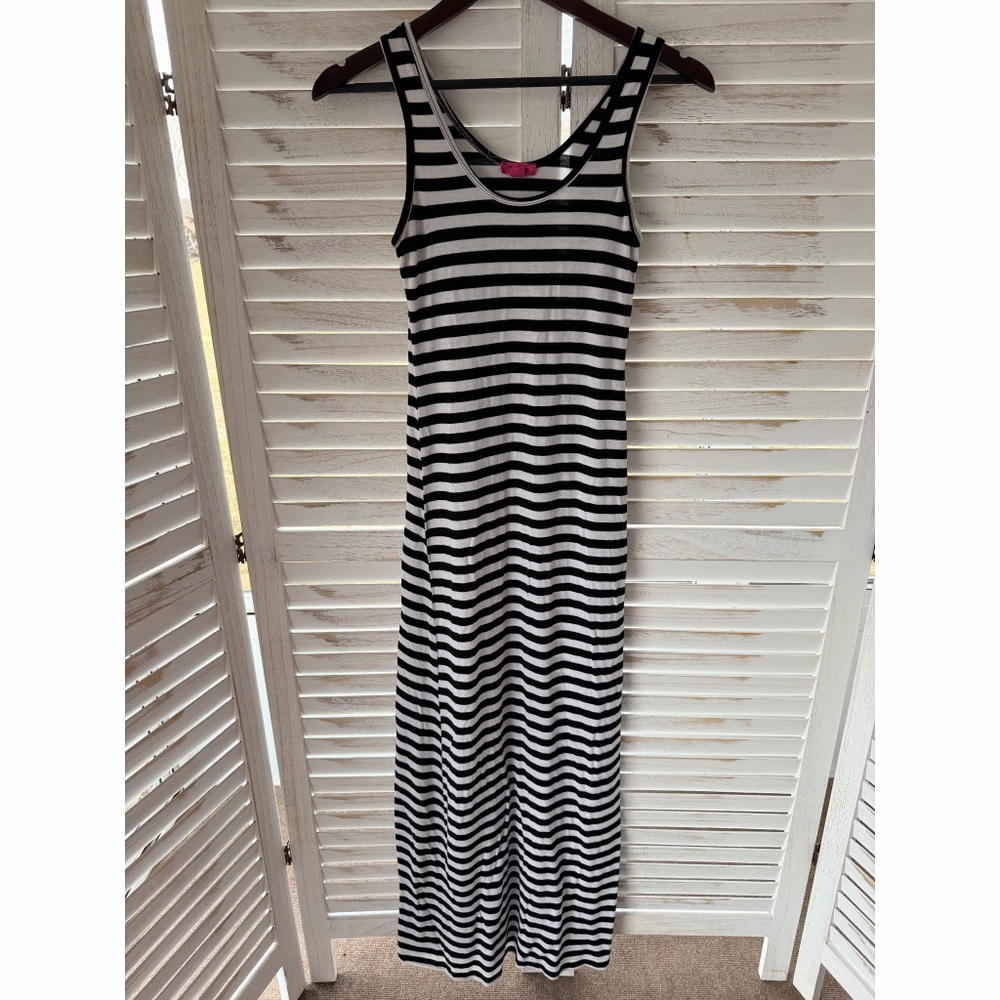 11thstreet | Knit Sleeveless Striped Maxi Dress